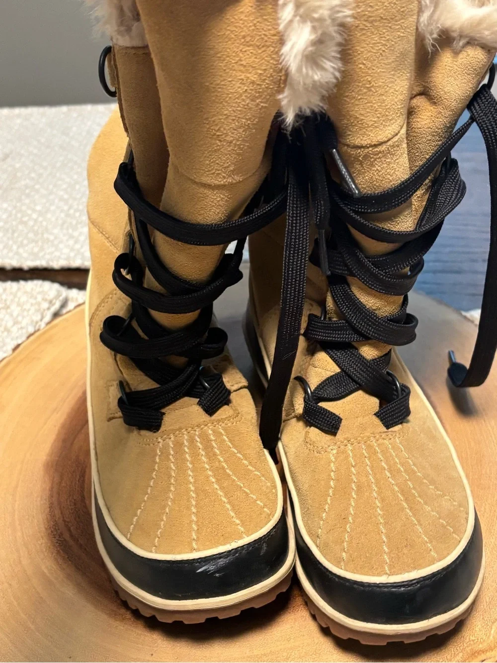 Sorel Tan Faux-Fur Lace-Up Waterproof Winter Boots